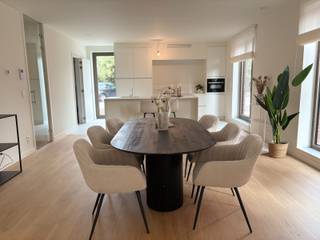 In het hartje van Merelbeke vindt u Residentie "Sequoia" bestaande uit 49 appartementen en 1 handelsruimte. Deze residentie is gelegen in een oase...