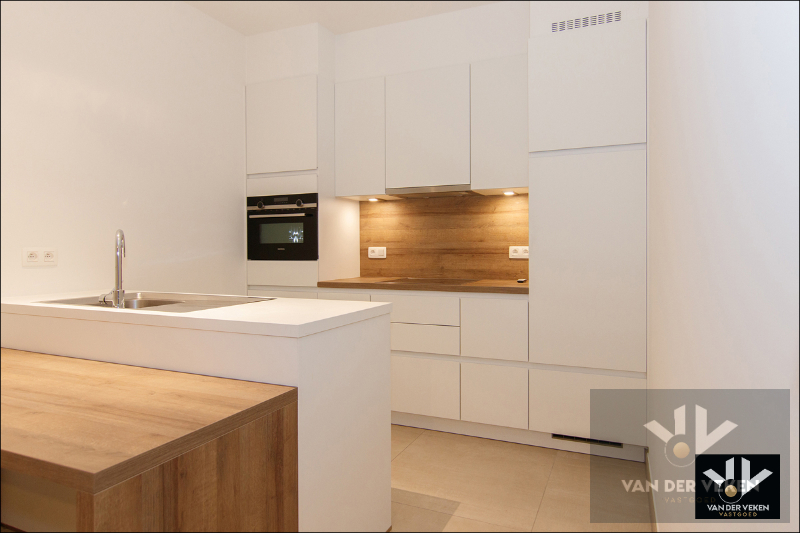 RECENT 2-SLPK SERVICEFLAT IN HET HART VAN HASSELT MET GUNSTIG RENDEMENT - foto 1