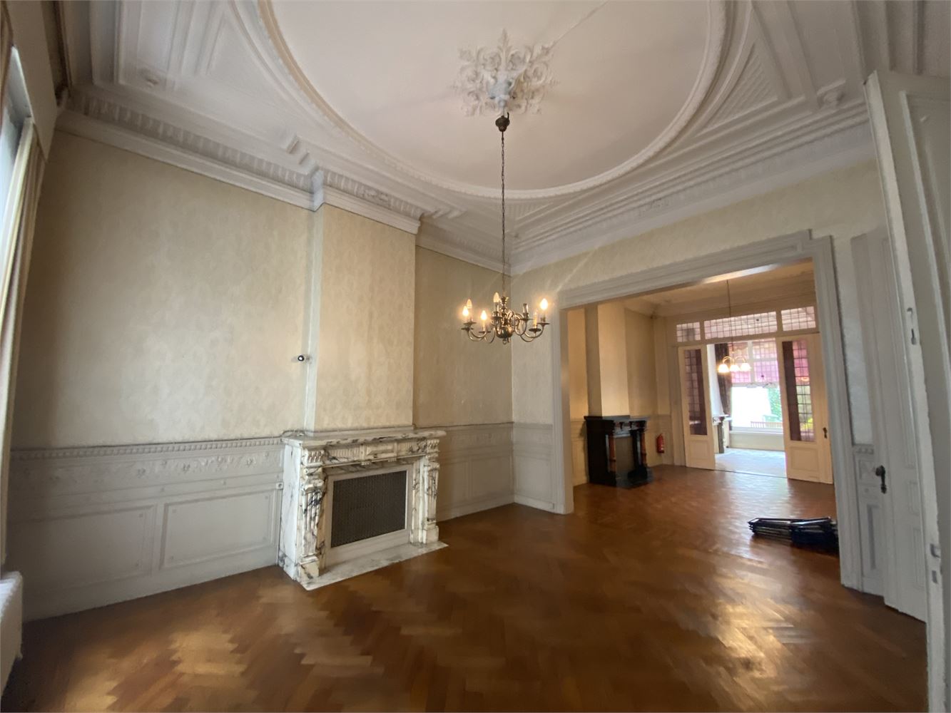 Maison à louer à Anvers avec 9 chambres - photo 3