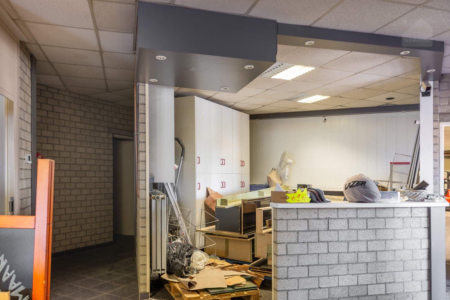 Handelspand/kantoorruimte met magazijn op commerciële toplocatie in Meerhout - foto 5