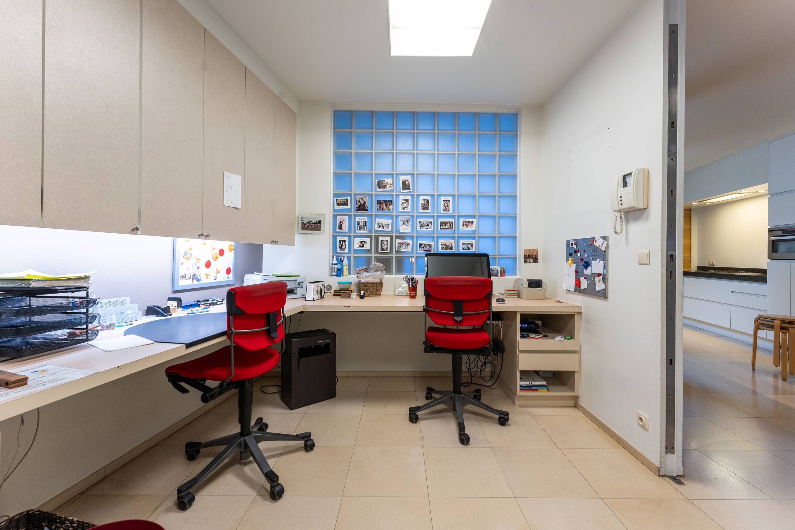 Handelspand met woonst en extra appartement in Veurne - foto 4