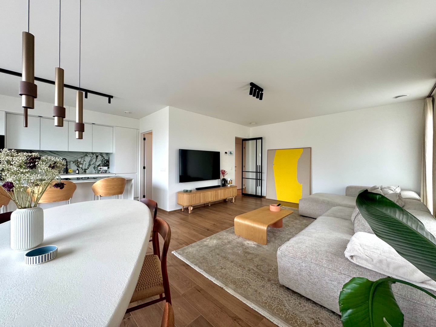 Luxe gelijkvloers appartement met 2 slaapkamers én tuin te huur - foto 5