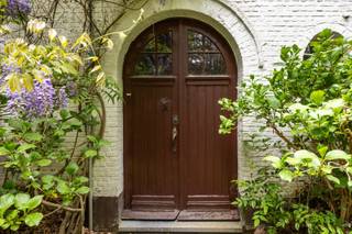 Karaktervolle cottage-villa op een royaal perceel van 8.603 m² in Kapellenbos. Op zoek naar ruimte, rust en karakter in het hart van Kapellenbos?Deze...