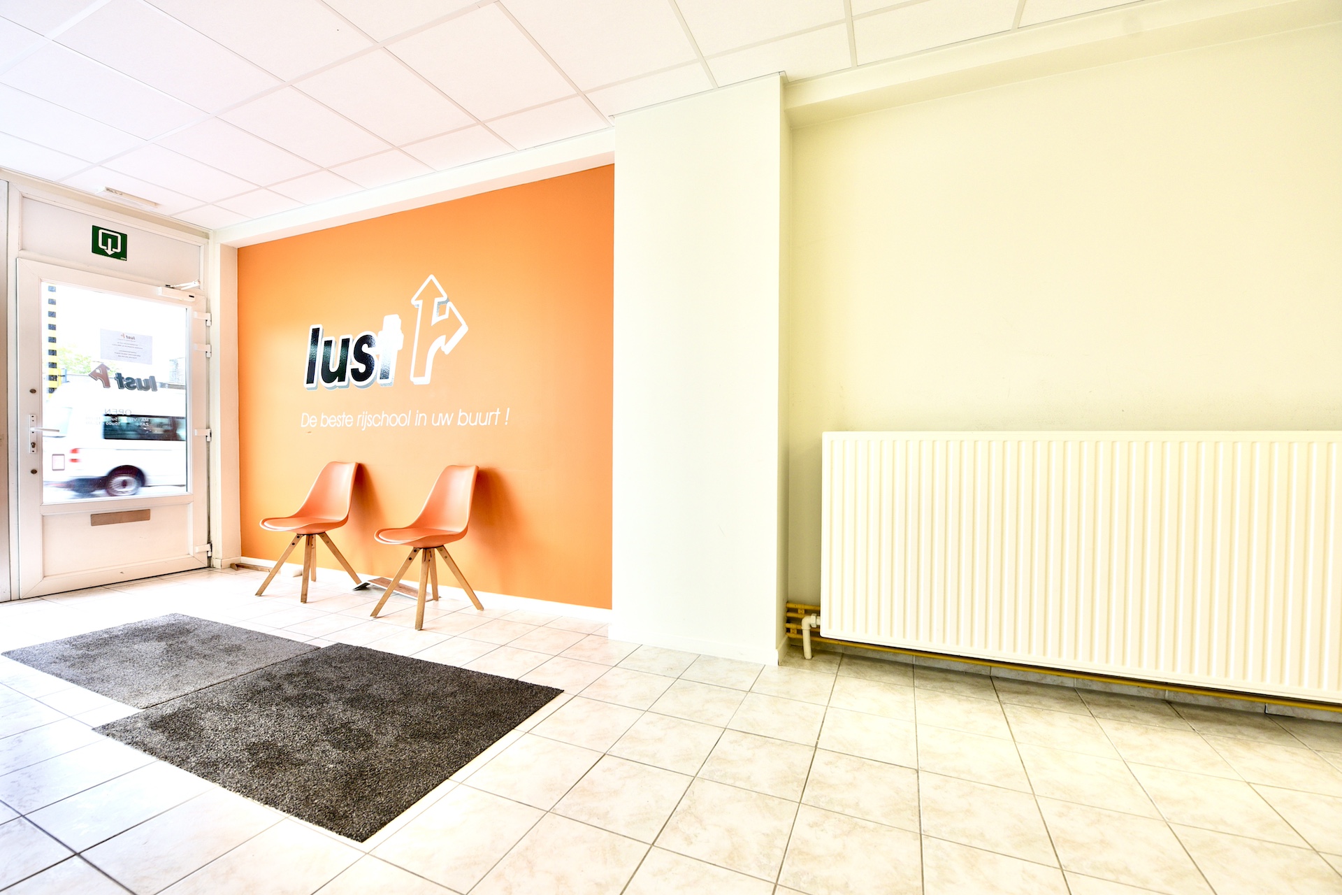 Handelspand op commerciële topligging met tal van mogelijkheden - 209.000 EUR - foto 3