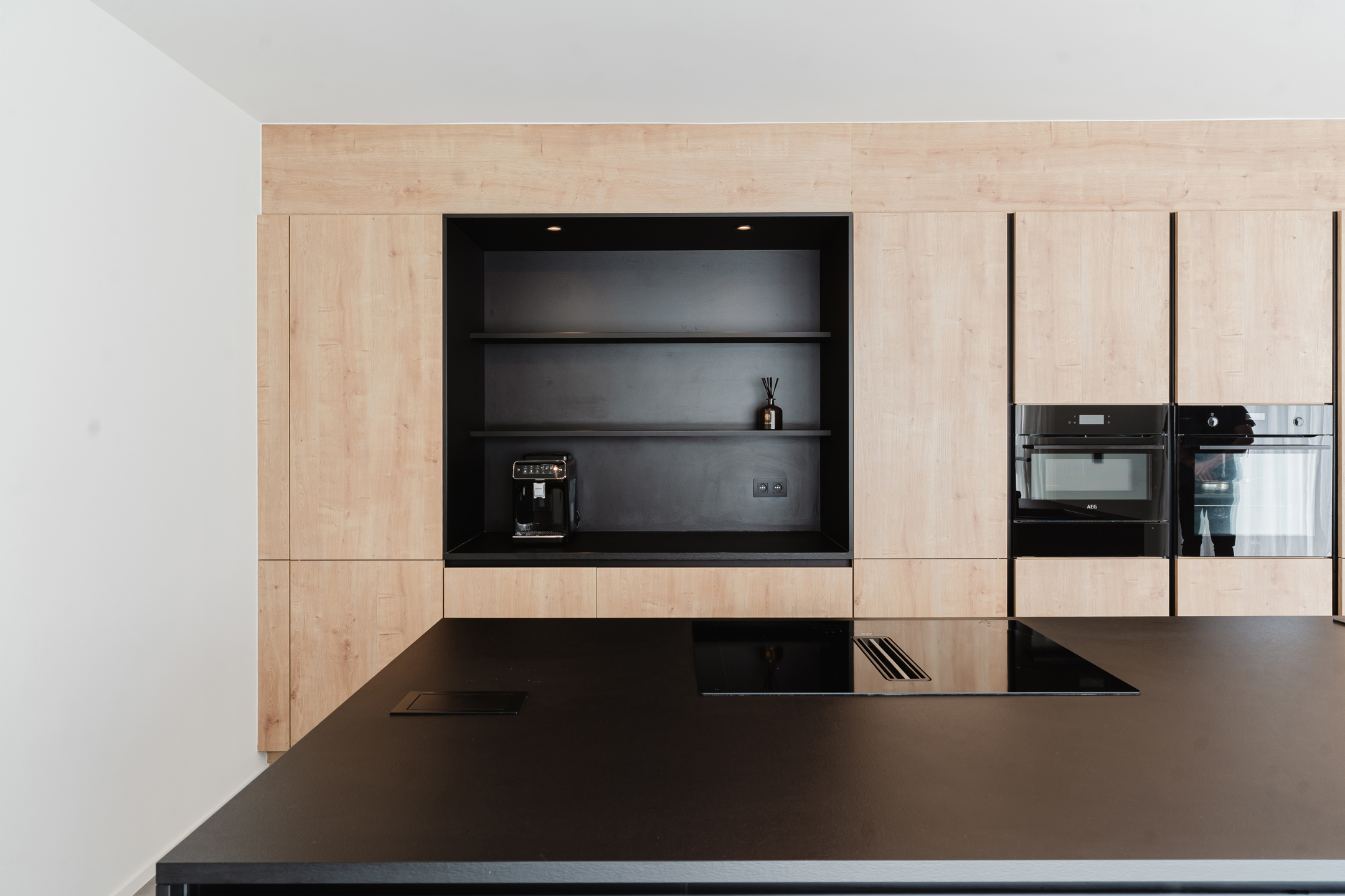 Modernistische woning met 4 slaapkamers en tuin te Drongen - foto 5