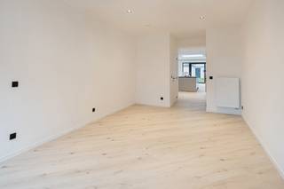 Are you looking for a house for sale in Bonheiden that is move-in ready and offers modern comfort? This fully renovated home combines light, space...