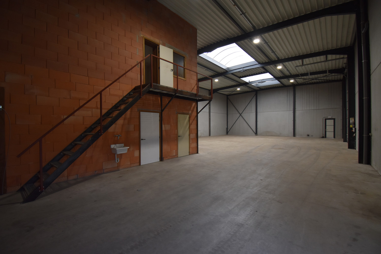 Opslagplaats te Ruiselede. - foto 2