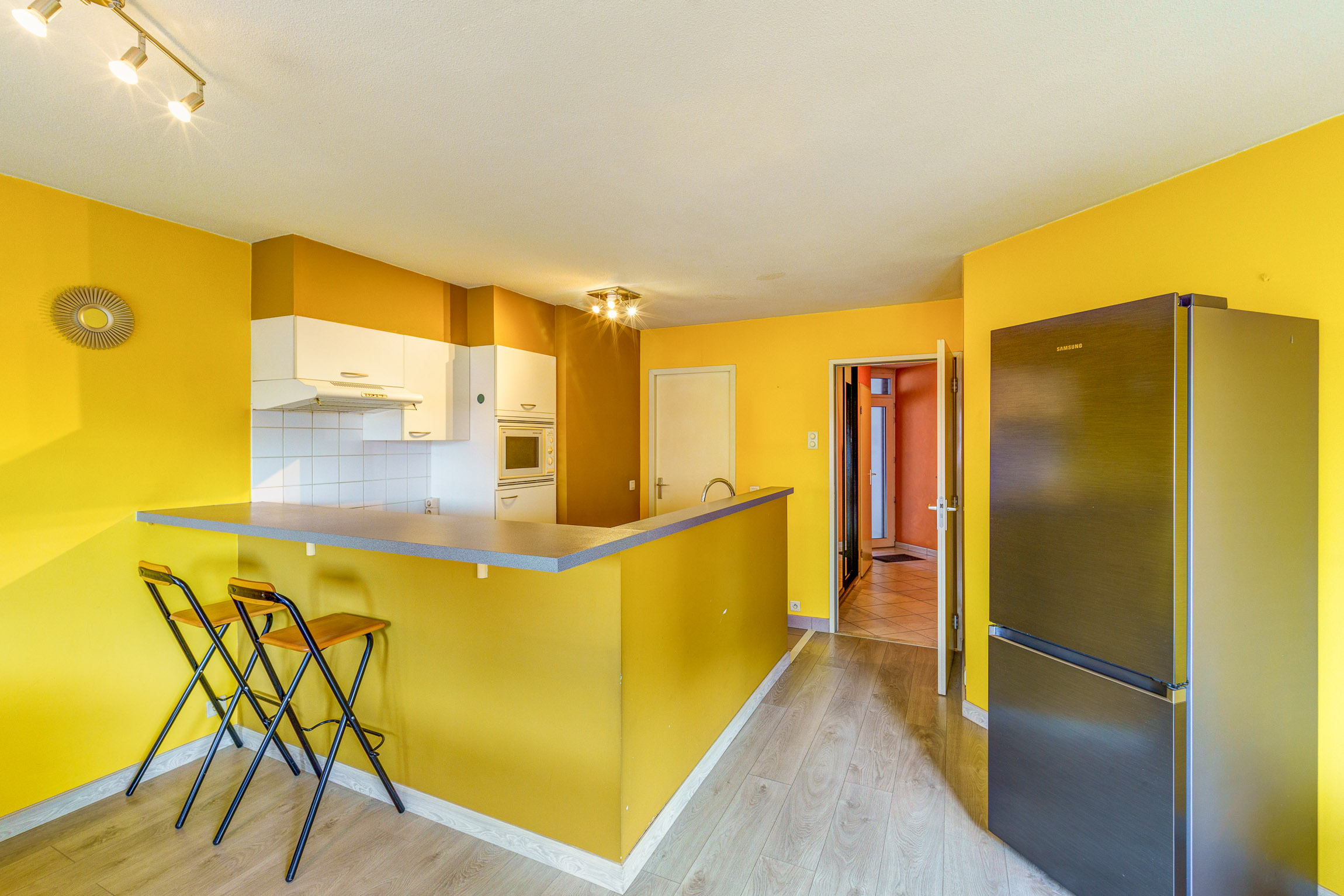Lichtrijk appartement met twee slpks in hartje MECHELEN - foto 5