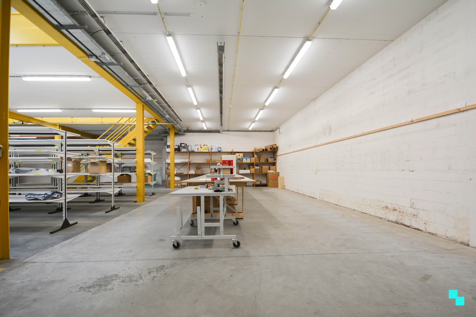 Magazijn van ca. 272 m² in het centrum van Izegem - foto 5