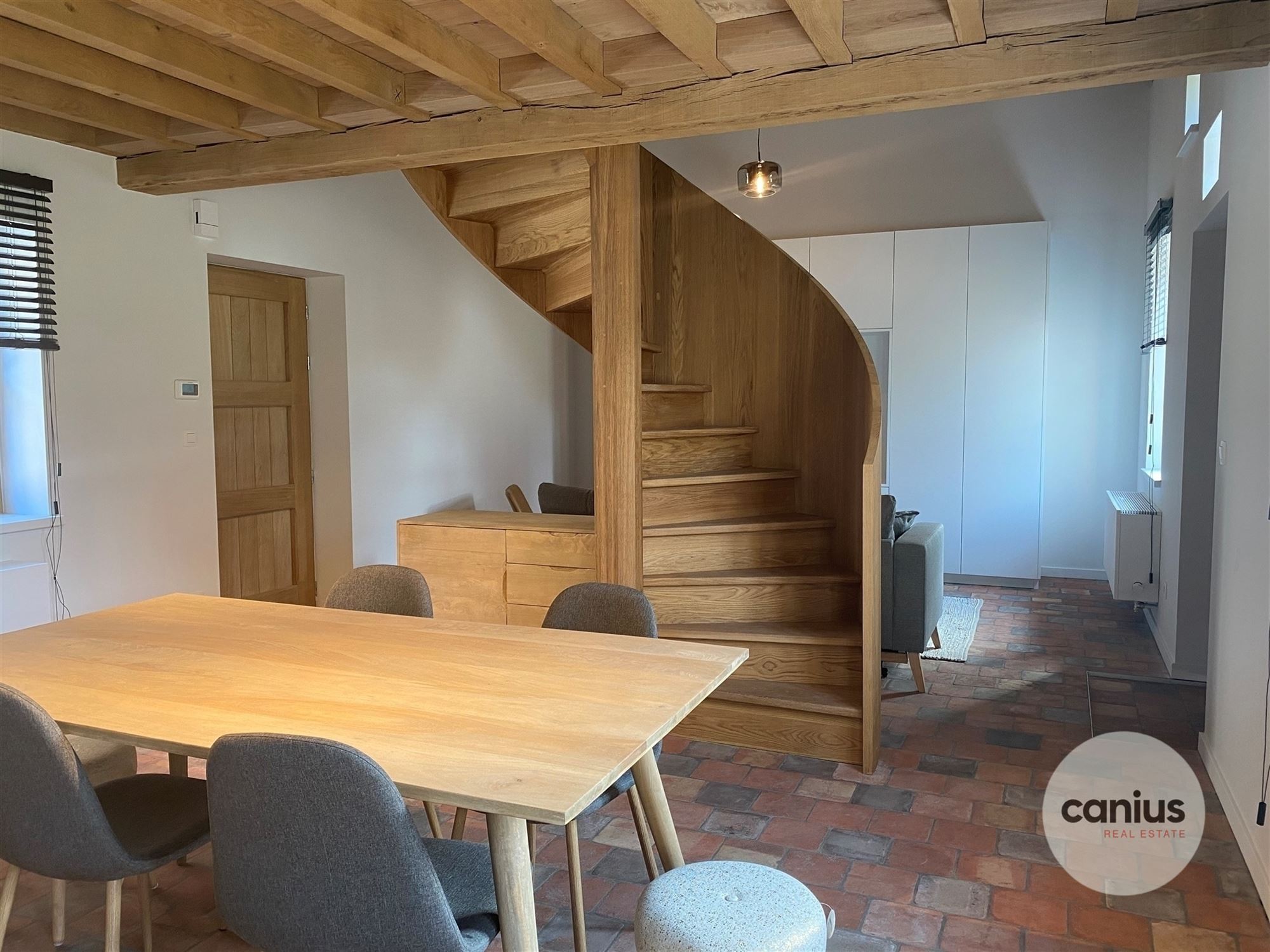 GERESTAUREERDE BEGIJNHOFWONING TE SINT-TRUIDEN - foto 4
