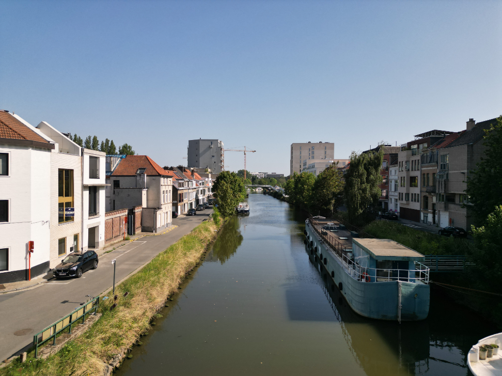 Architecturale nieuwbouw ‘townhouse’ met zicht op het water en meerdere terrassen - foto 4