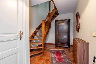 Deze tot in de puntjes onderhouden woning is voorzien van 2-3 slaapkamers, een ruime zolder, een garage en een gezellige stadstuin. Dit alles op...