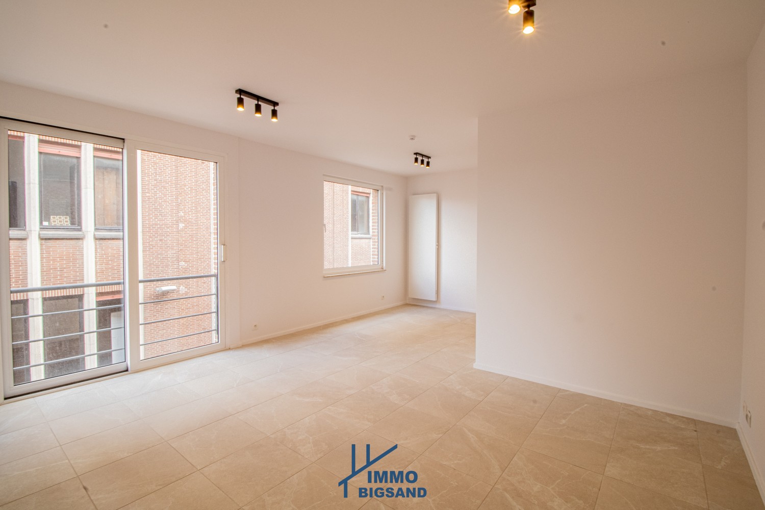 Recent gerenoveerd appartement te huur met garage - foto 2