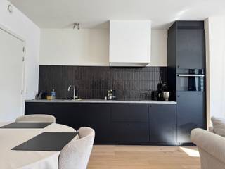 Nieuwbouw gelijkvloers één slaapkamer appartement ca. 65m² op parket met privatief terras ca. 8m² en ondergrondse parkeergelegenheid...