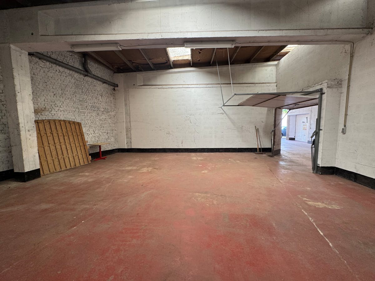 Entrepôt/entrepôt (85 m²) à louer Bruges, Saint-Pierre - photo 4