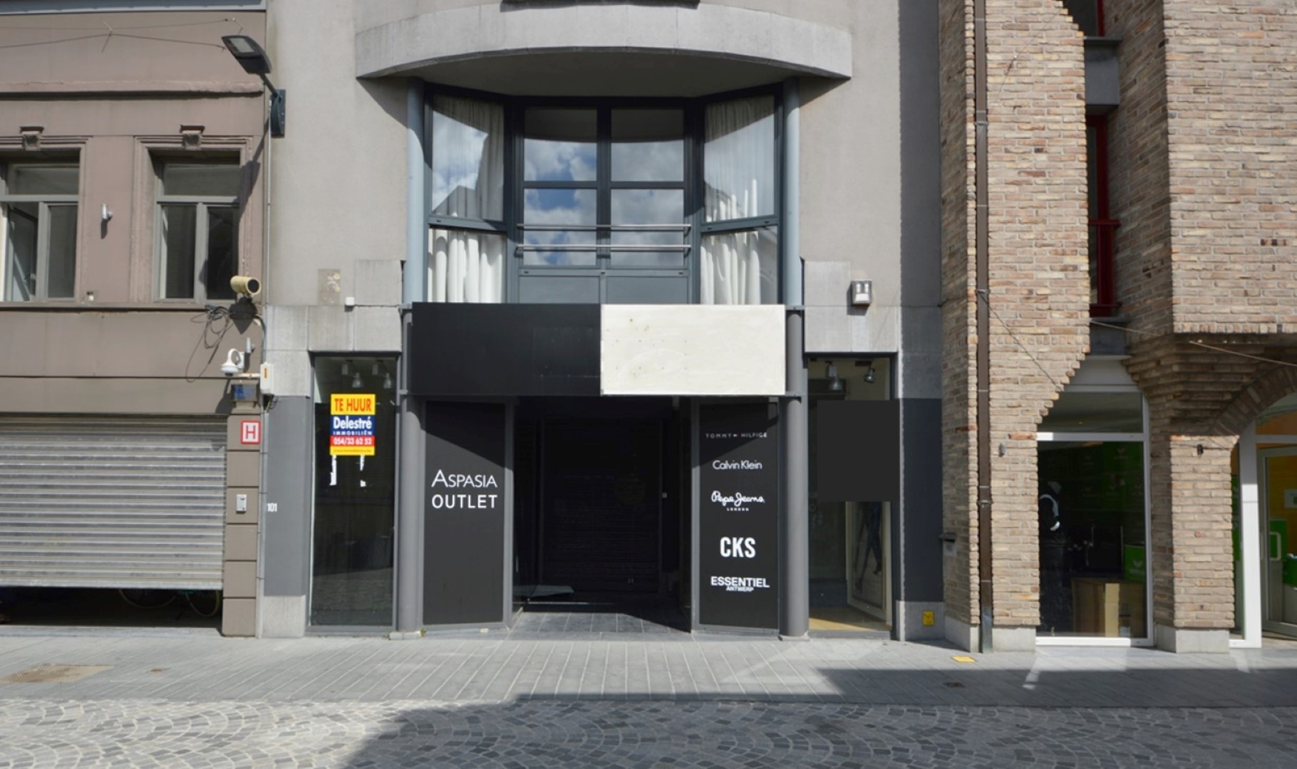 Commercial à louer à Hal - photo 3