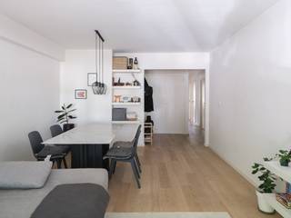 Instapklaar appartement met zicht op het water en zonnig terrasVoor meer informatie of bezoekaanvragen: info@carloeggermont.beAan de Visserij, één...