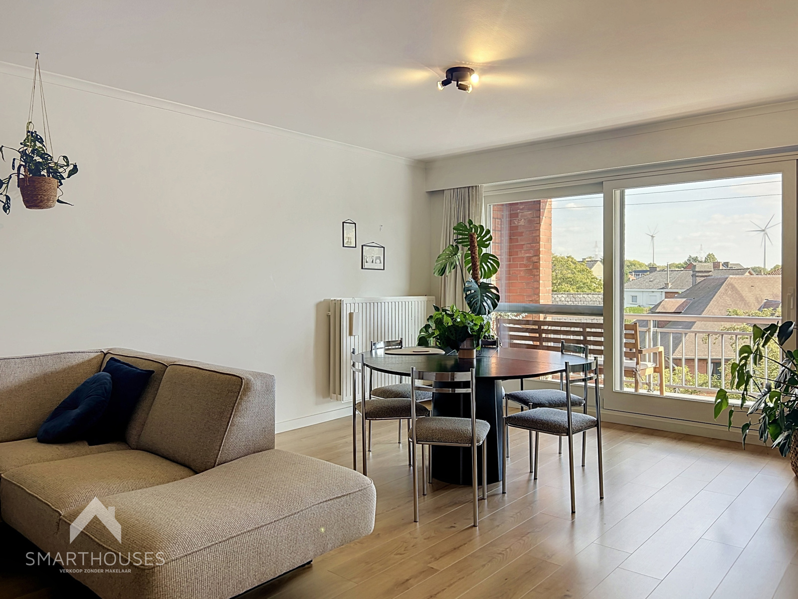 Gerenoveerd appartement met 2 slpks en dubbele garage - foto 4