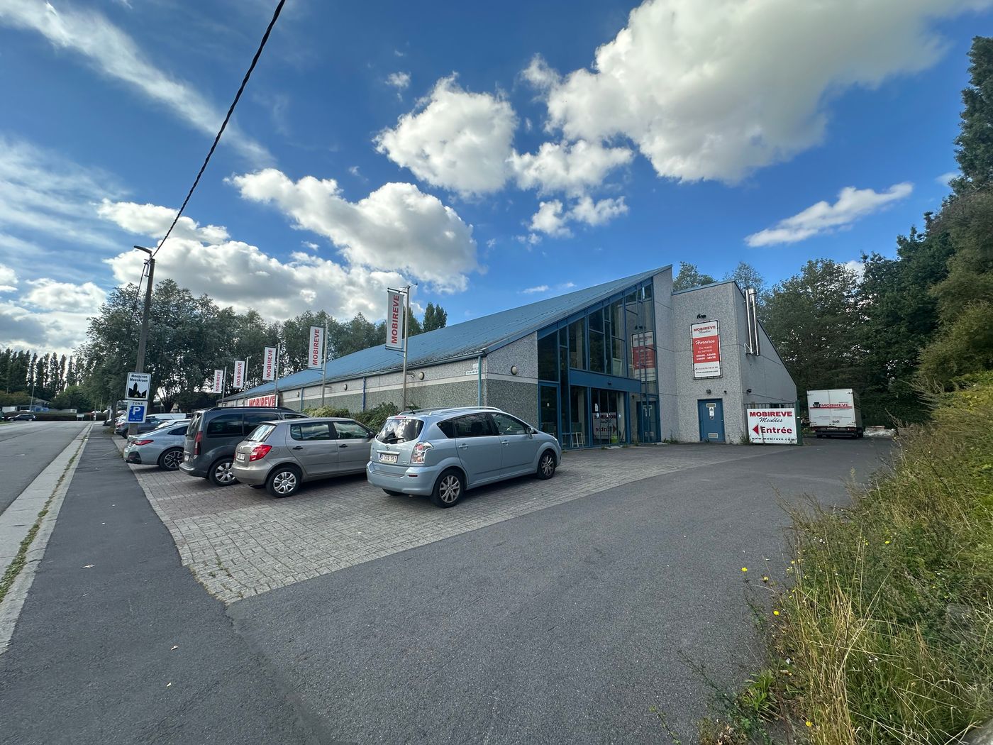 Magazijn met showroom te koop – 1.376 m² op een terrein van 2.696 m² - foto 4