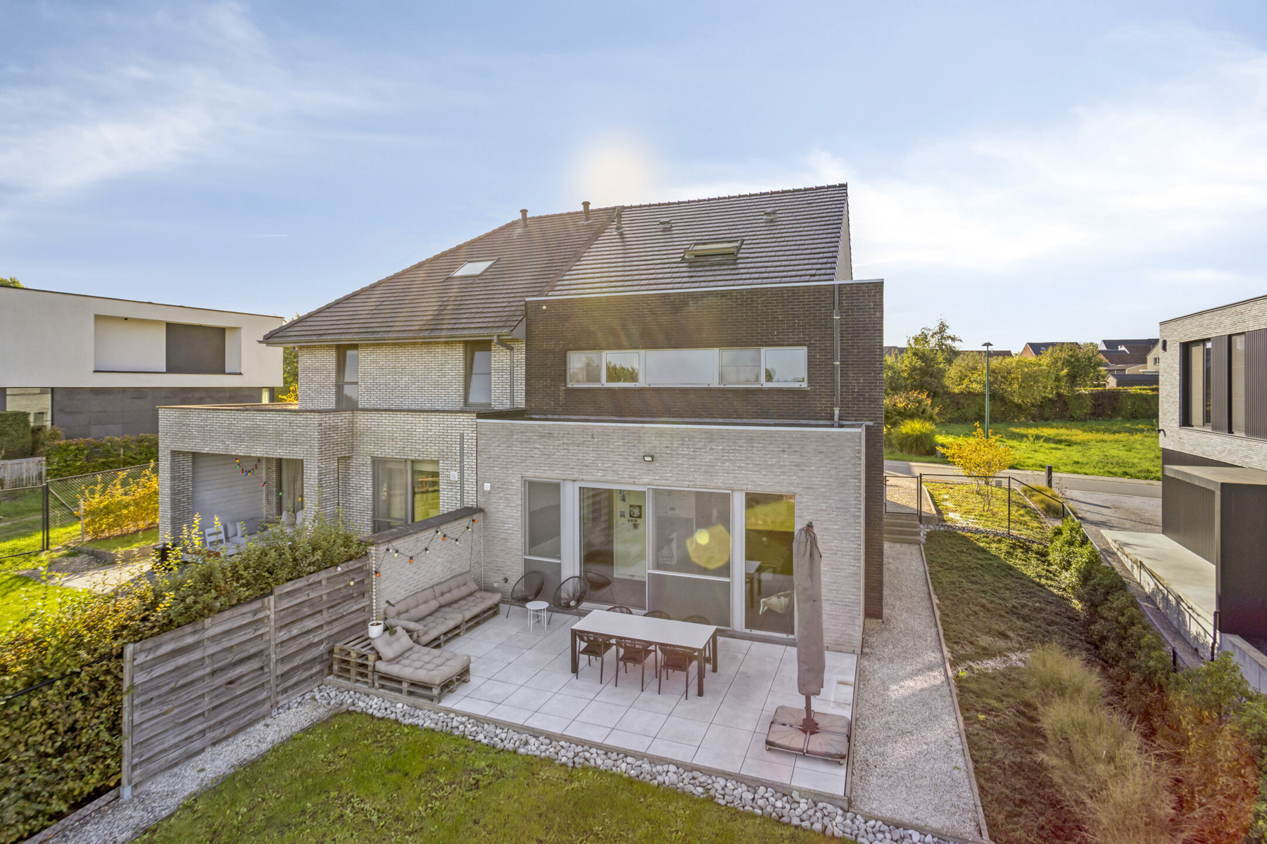 Recente 3-gevelwoning op topligging - foto 3