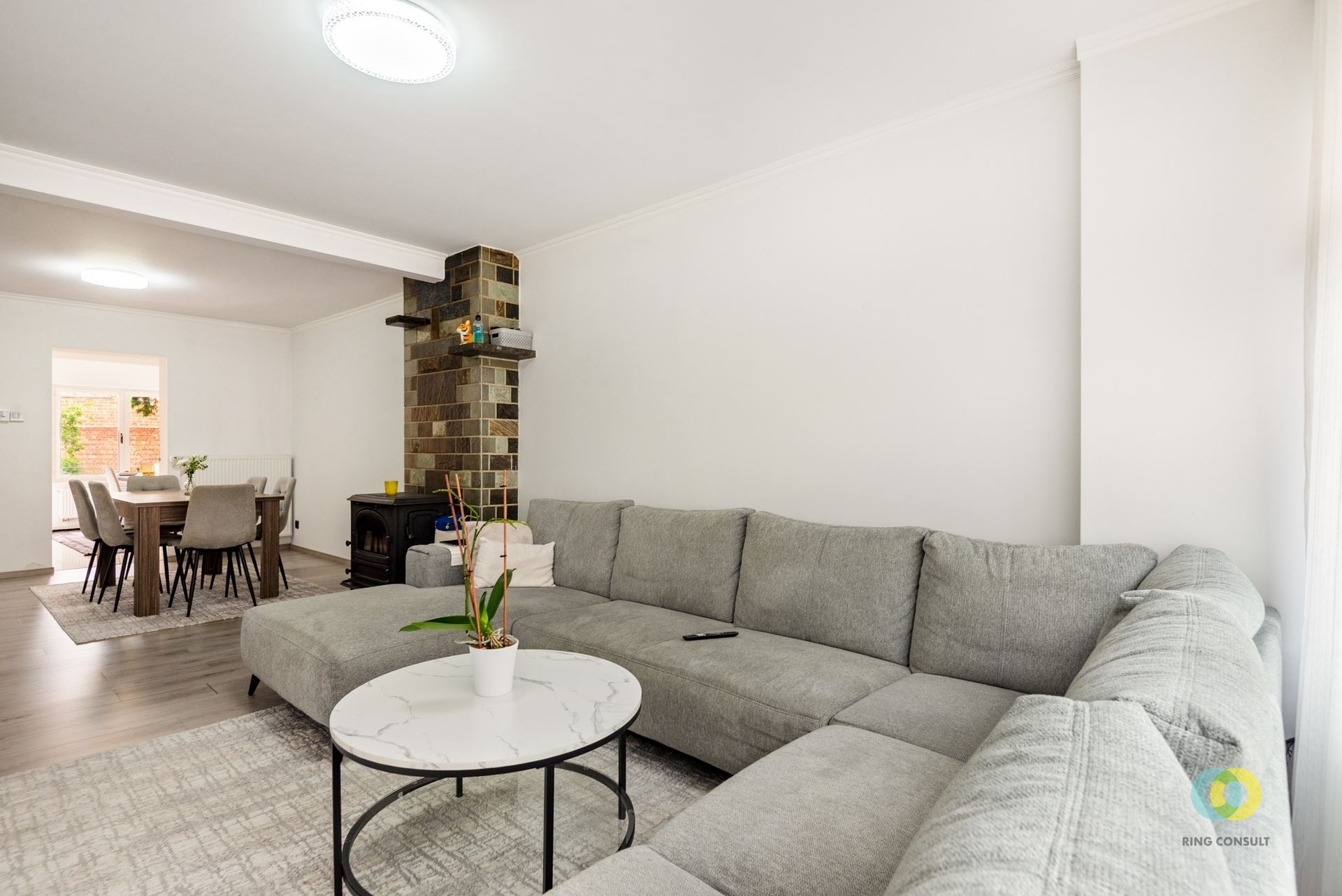 Maison immédiatement habitable avec jardin à Kassei - photo 2
