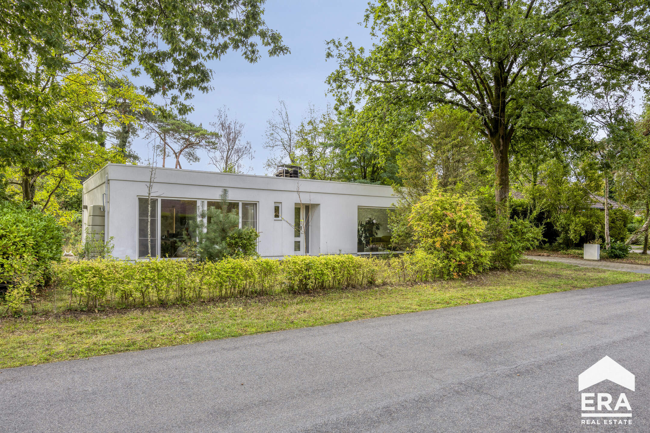 Gelijkvloerse woning in rustige en groene omgeving te Mol - foto 1