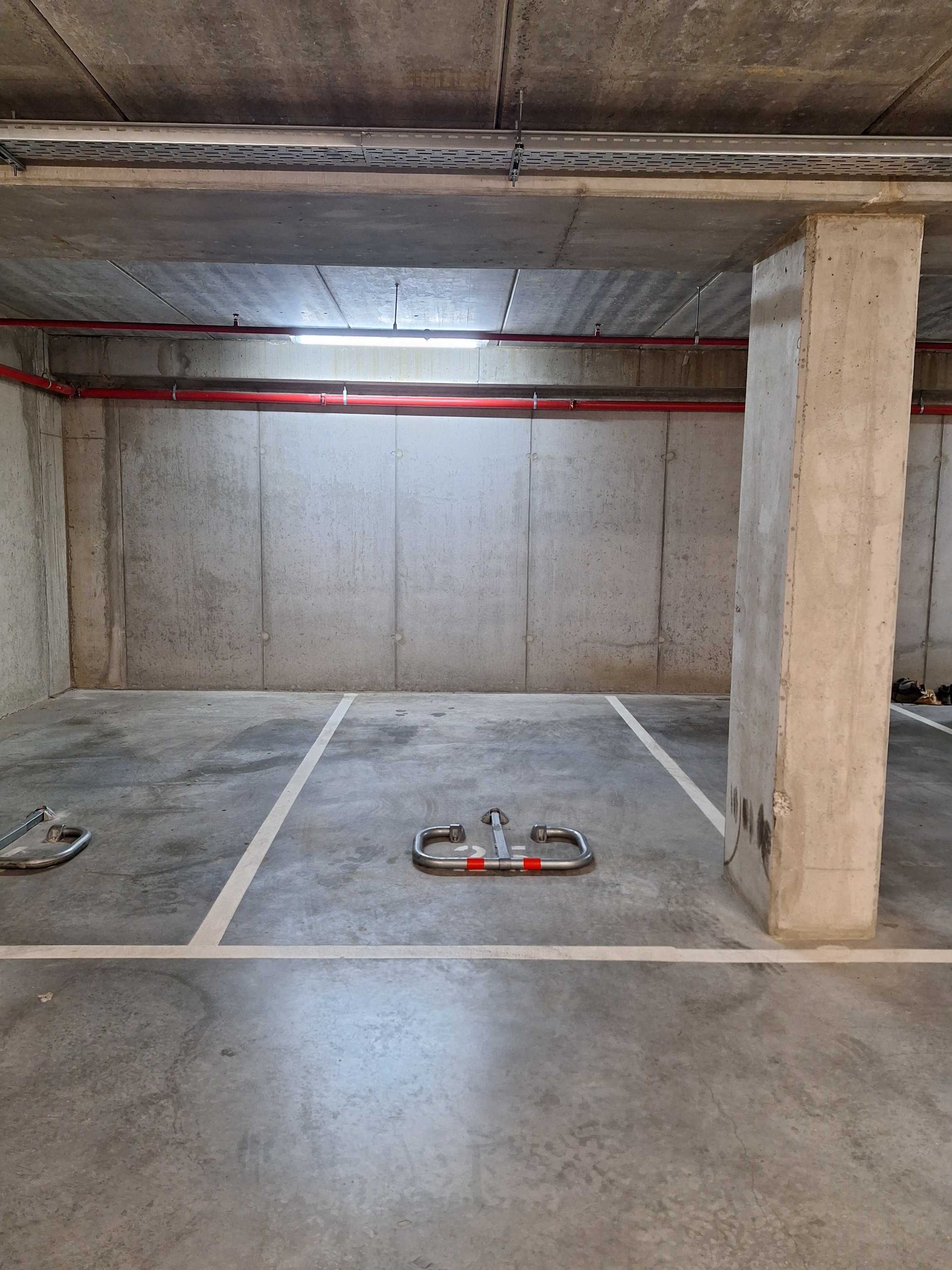 Garage for sale in Antwerp - photo 2