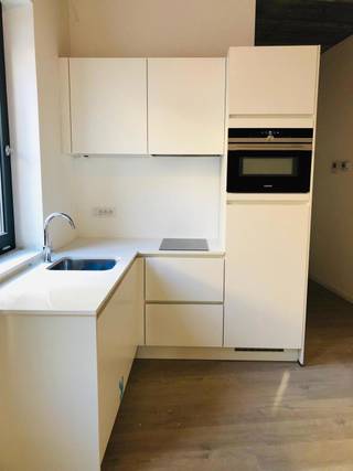 Tof appartement in recente realisatie van ca 45 m² in de rustige Bervoetstraat. Een super centrale locatie, vlakbij de Oudaan en ideaal gelegen...