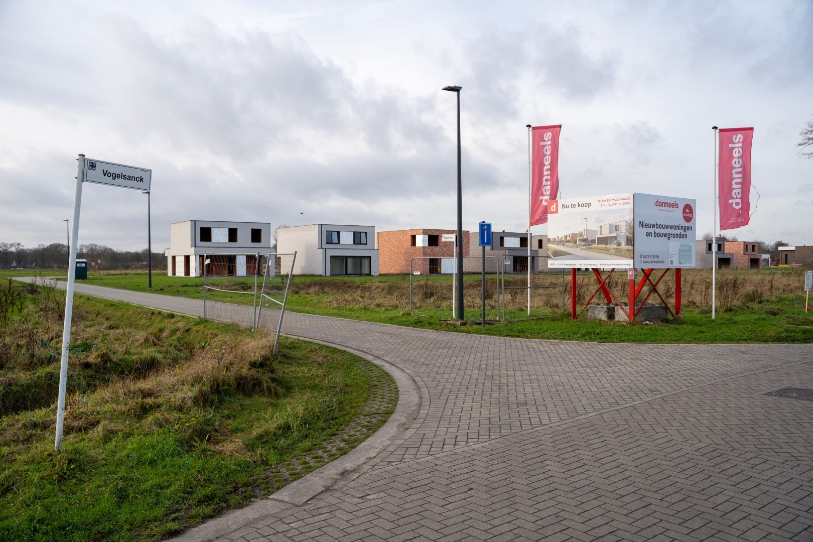 Land for sale in Malle - photo 4