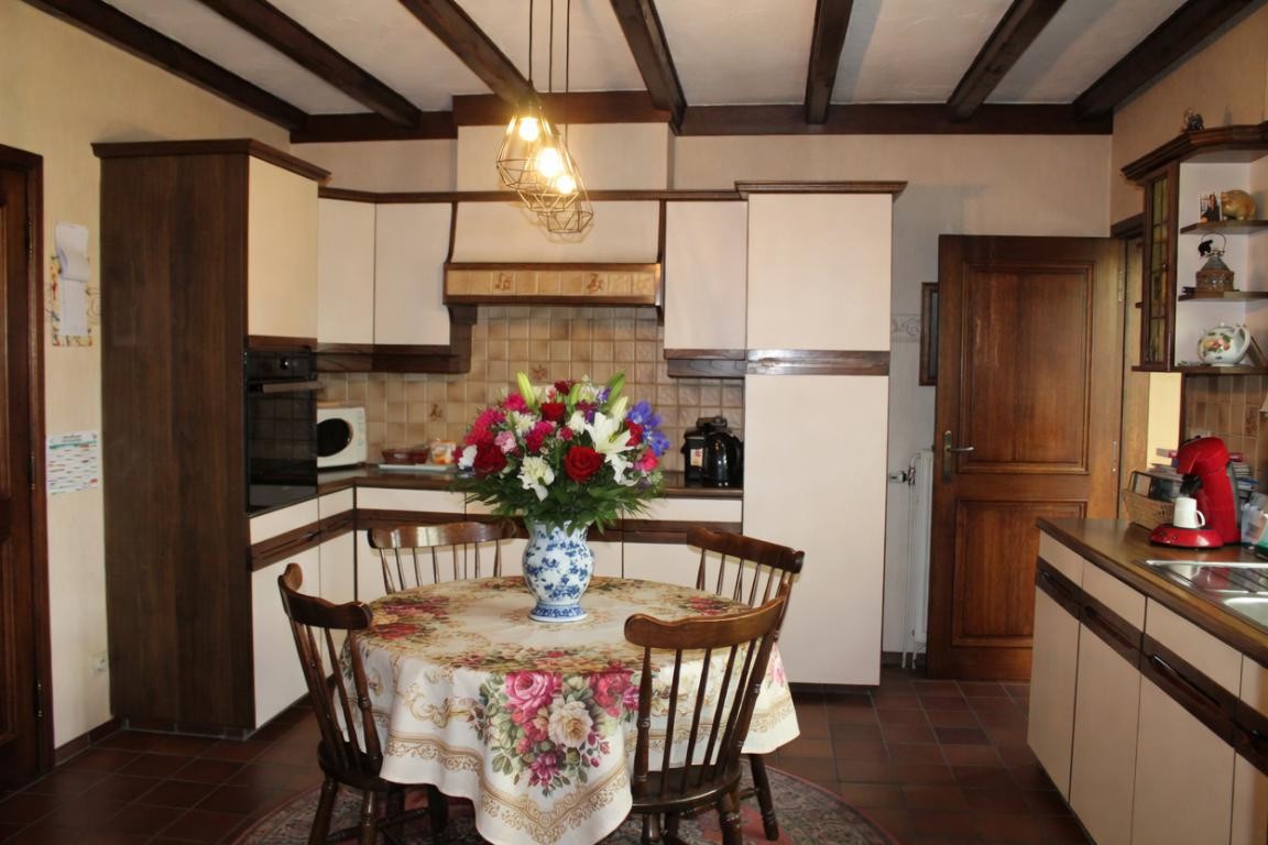 Landelijke laagbouwwoning op ongeveer +/- 1300m² - foto 5