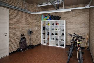 Bent u op zoek naar een woning met veel potentieel op een centrale locatie? Deze woning, gelegen in een centrale buurt van Sint-Niklaas, biedt u...