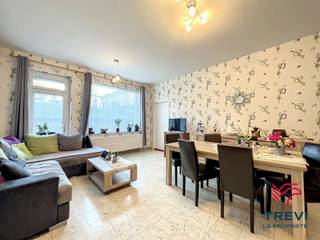 Trevi la Propriété vous présente ce charmant appartement lumineux de 70 m² au rez de chaussée d'un immeuble comprenant 7 appartements,...