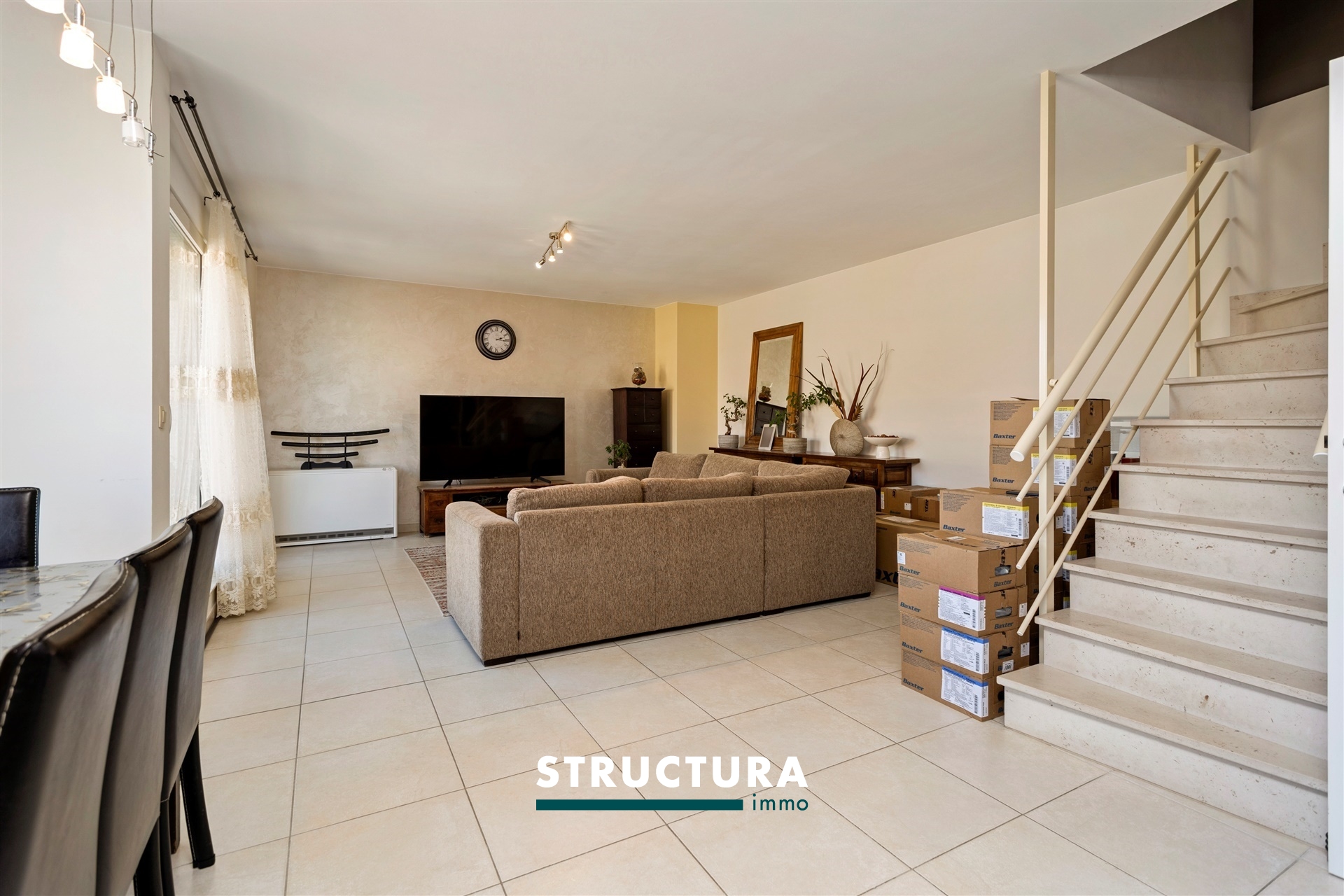 Ruim duplexappartement met 2 slaapkamers - foto 3