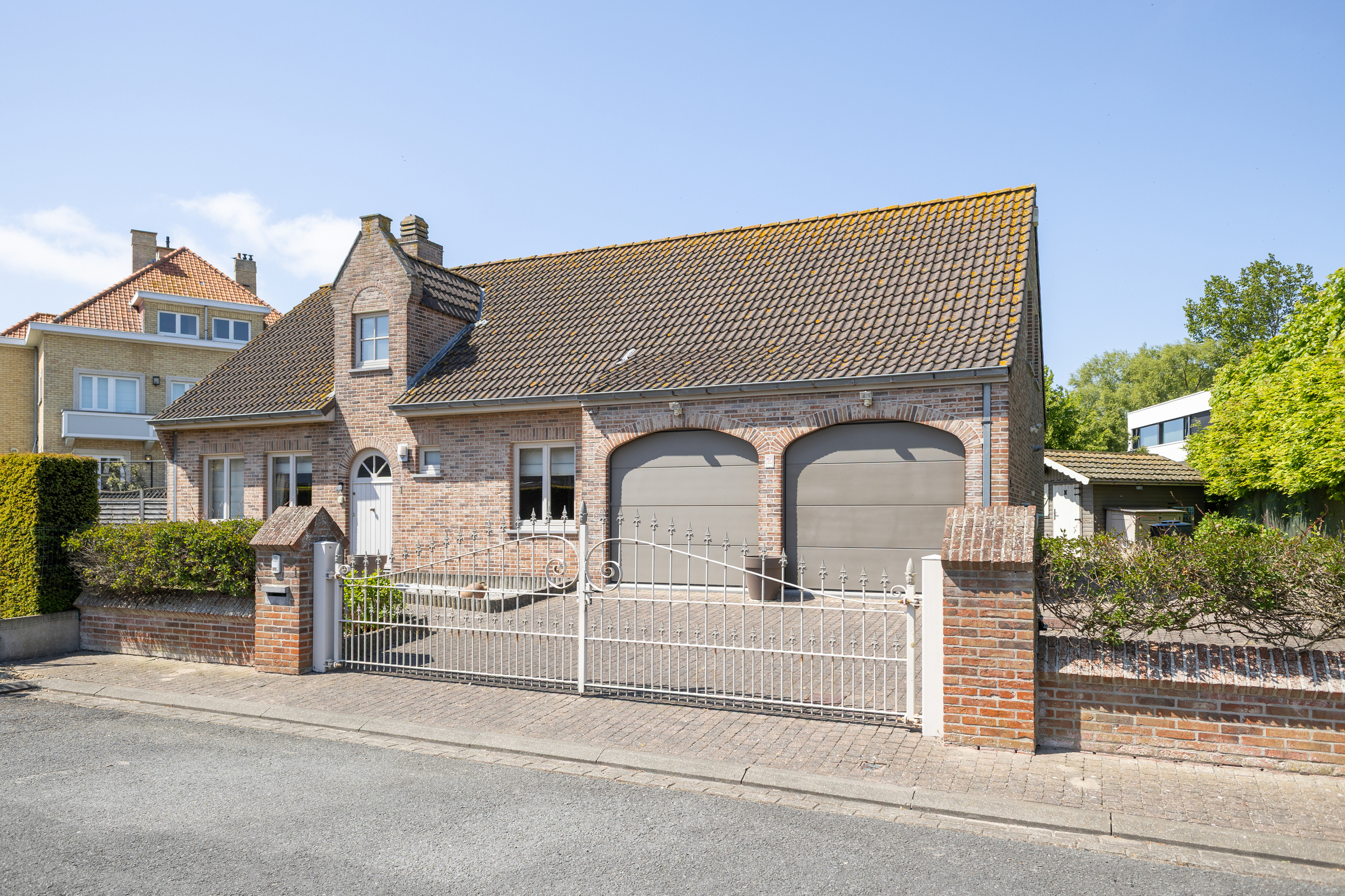 House for sale in Middelkerke with 4 bedrooms - photo 1