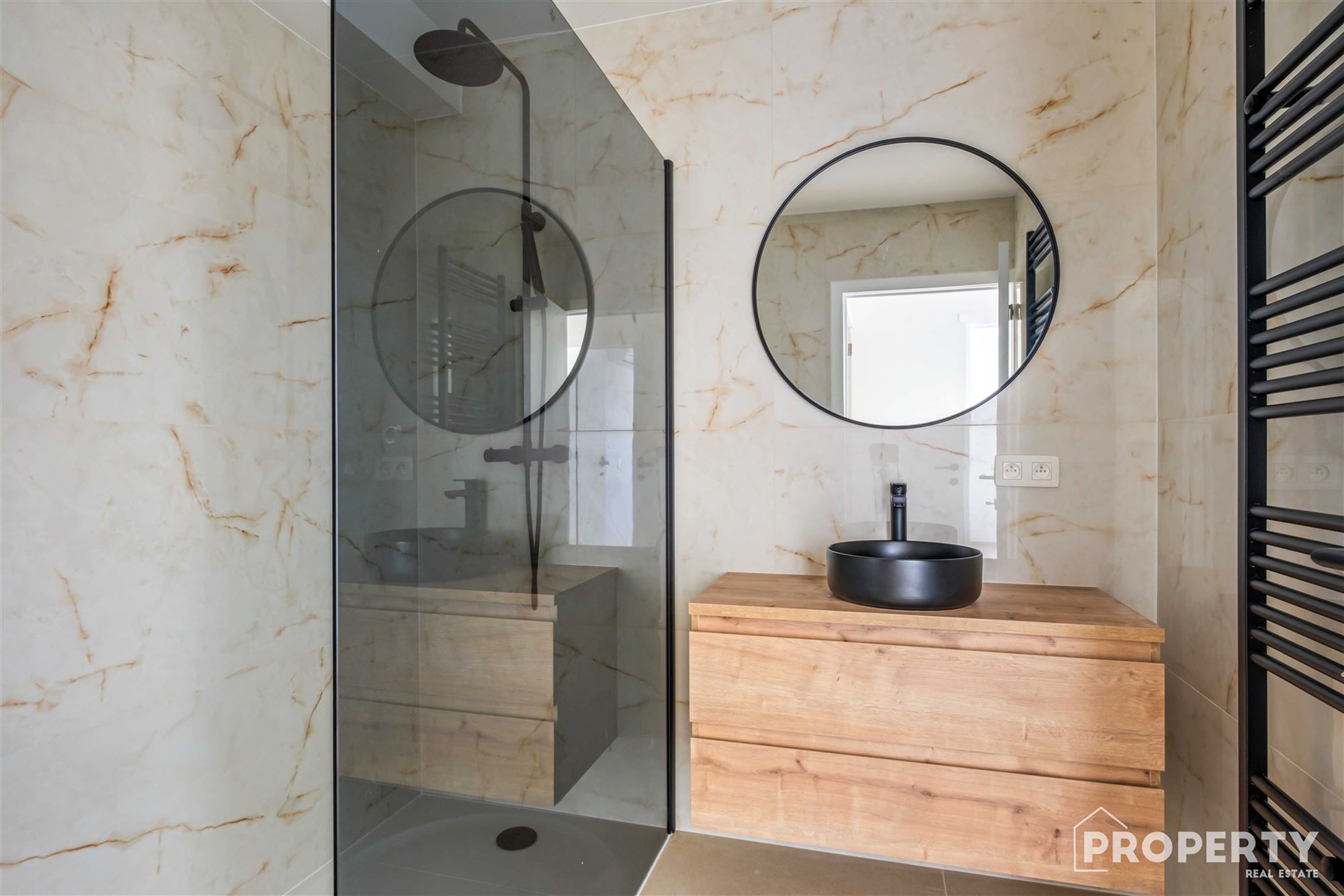 Appartement met zonnig terras - foto 2