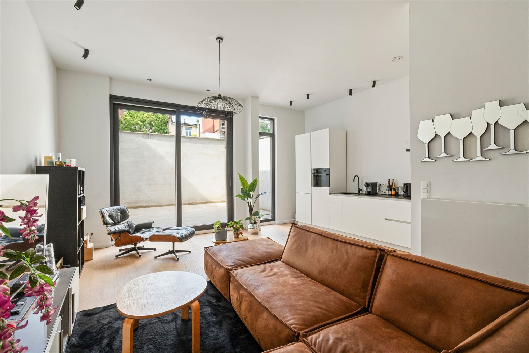 Stads wonen met karakter en een eigen buitenruimte - foto 4