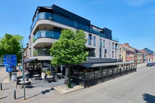 Unieke kans om eigenaar te worden van Brasserie 'La Prestige', een gevestigde waarde in Leopoldsburg met een uitstekende reputatie.Deze instapklare...