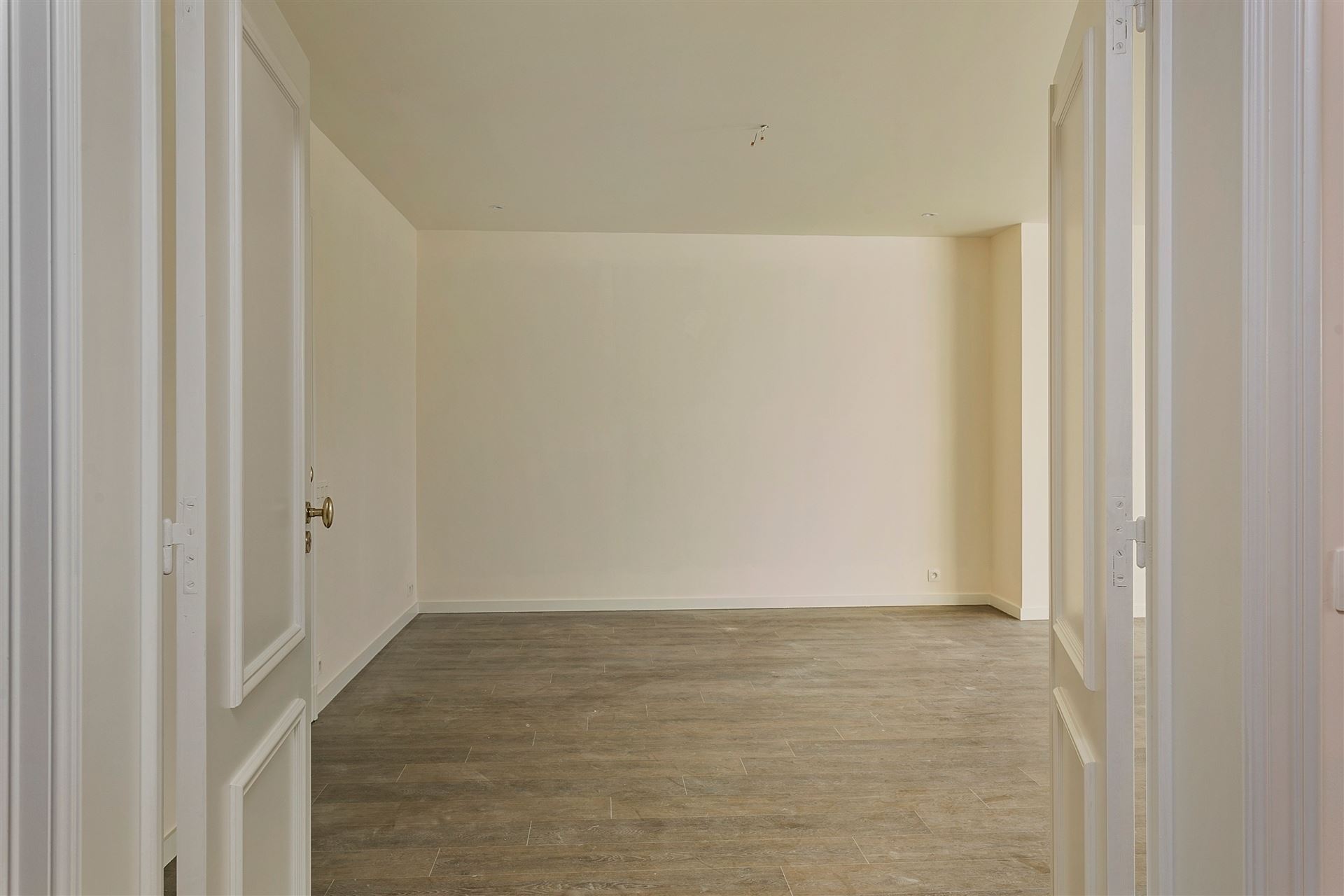 Apartment for rent in Wilrijk with 3 bedrooms - photo 4