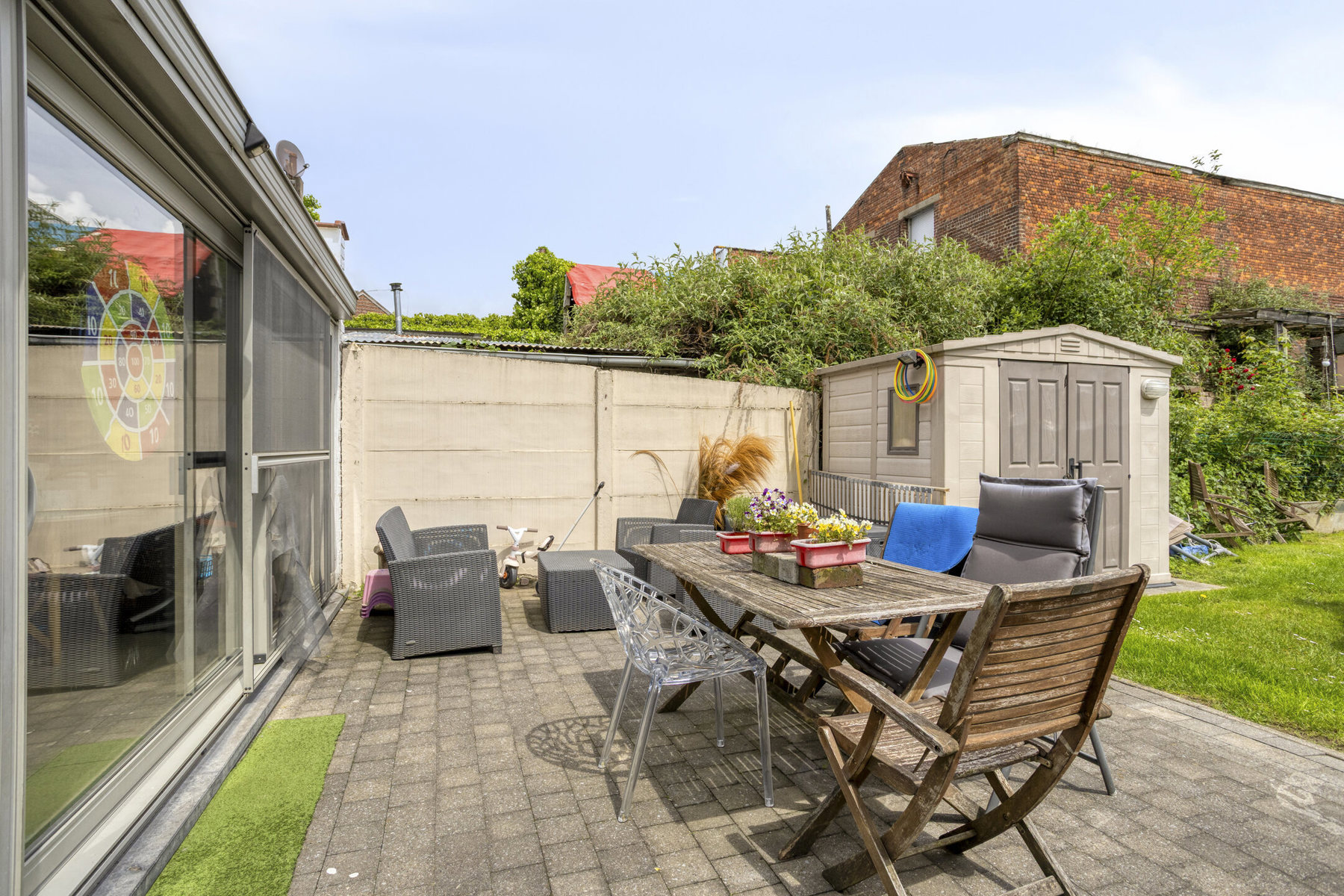 Goed gelegen woning met 3 slaapkamers, bureau en tuin - foto 4