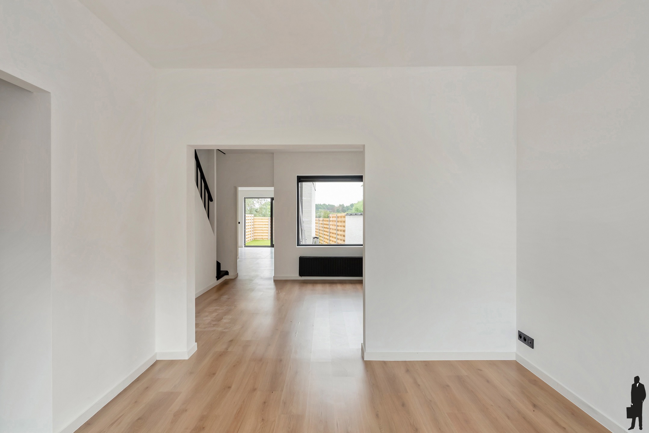 Volledig gerenoveerde woning met 4 slpk. in het centrum van Meer - Vlakbij de Nederlandse grens! - foto 4