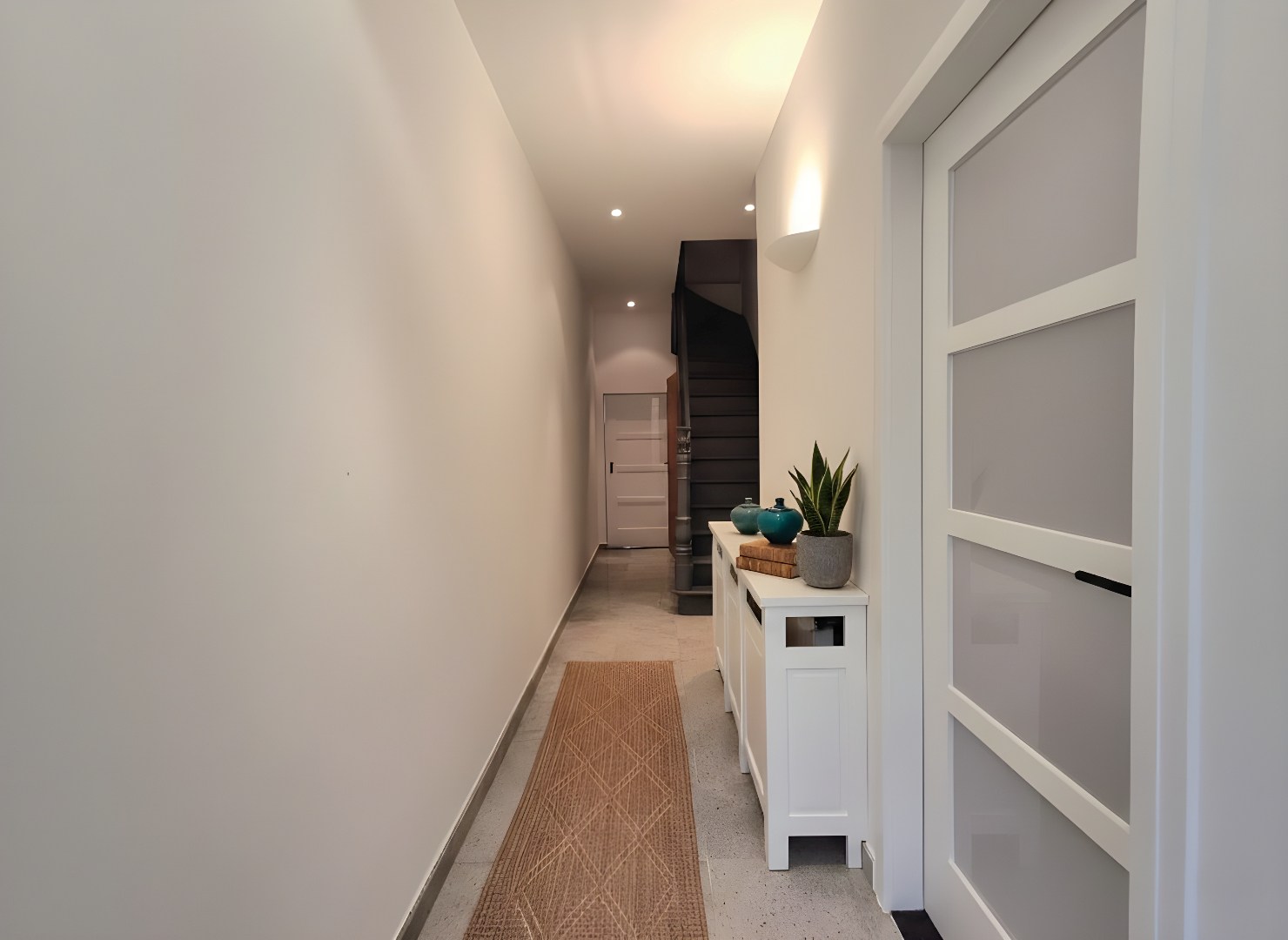 CHARMANTE GEZINSWONING MET 3 SLPKS EN KOER IN HARTJE DENTERGEM - foto 2