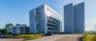 Op een centrale en goed bereikbare locatie in Aalst, vlak bij de E40, komt dit instapklaar kantoorgebouw van +/- 360 m² te koop. Het pand biedt...