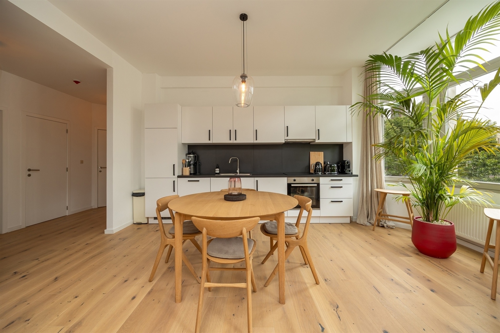 Jan Van Rijswijcklaan ∣ Fully renovated flat - photo 5