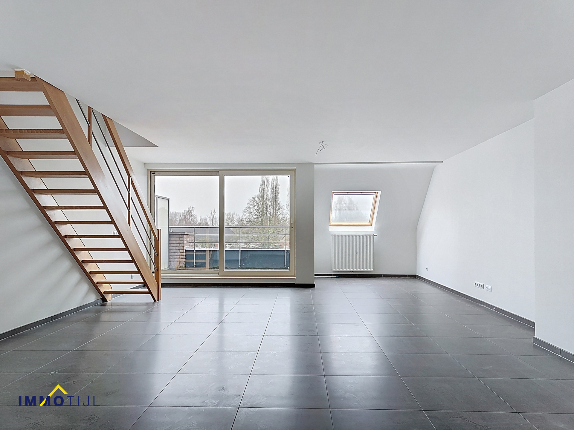 Apartment for rent in Denderleeuw with 3 bedrooms - photo 2