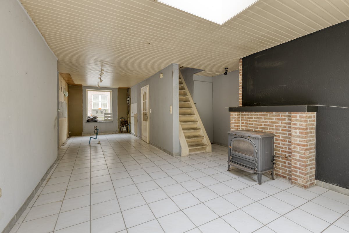 Te renoveren huis te koop in centrum Brugge - foto 3