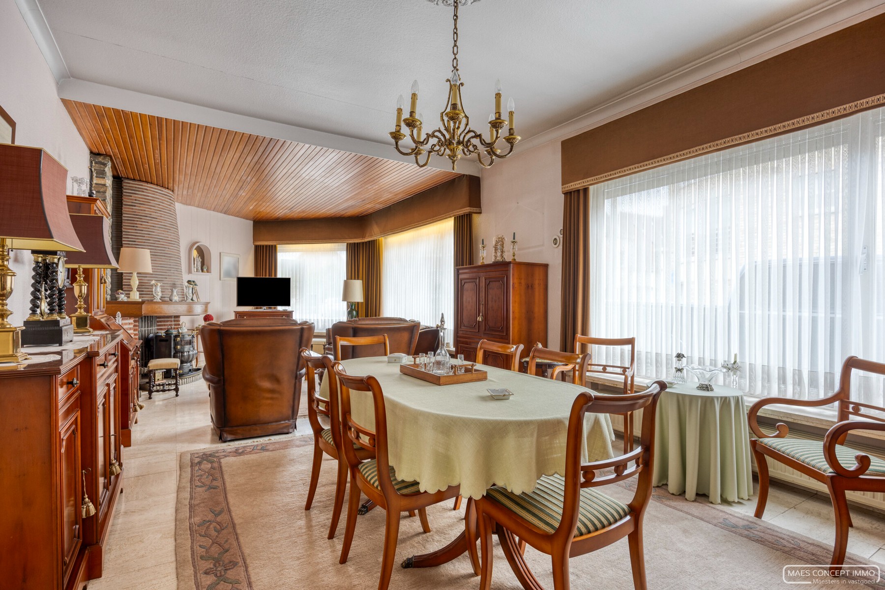 Woning met handelsruimte boordevol karakter op topligging in Zulte - photo 4