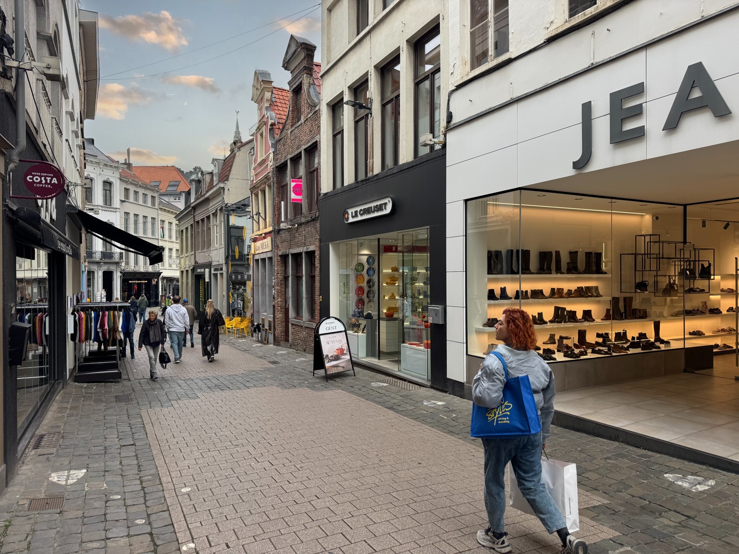 POP UP Handelspand in een bruisende winkelstraat - foto 2