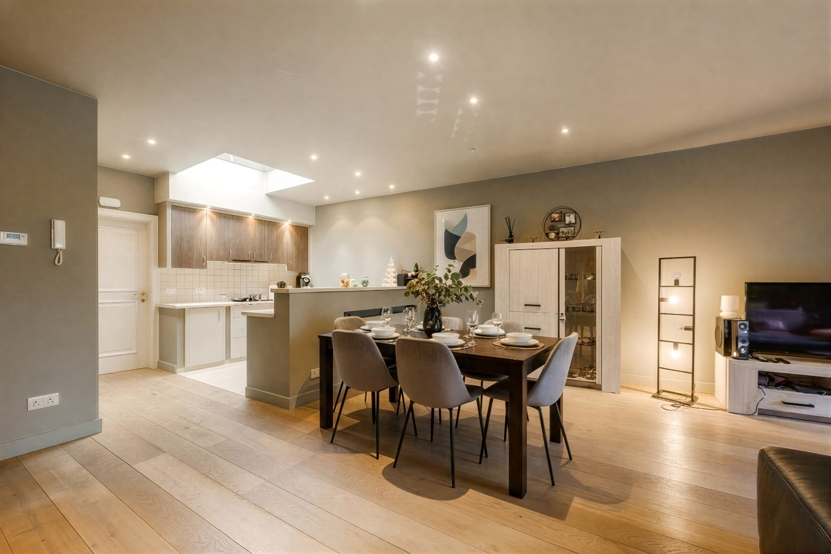 PRACHTIGE HERENWONING MET HEDENDAAGS MODERN COMFORT - foto 4