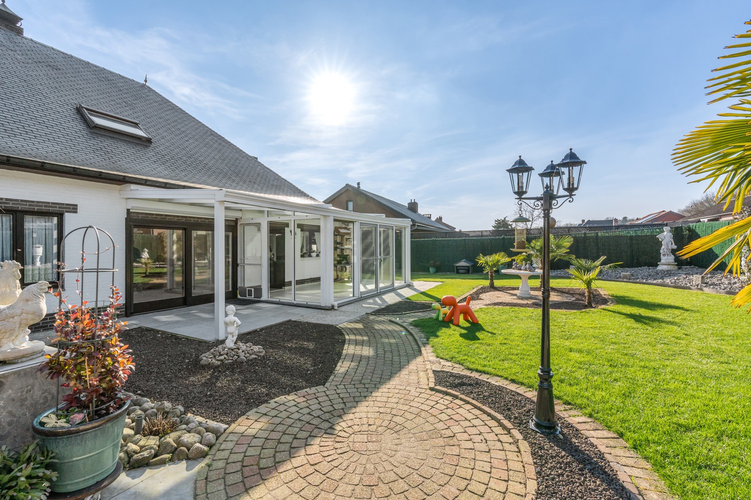 Instapklare woning op een ruim perceel met veel mogelijkheden - foto 5