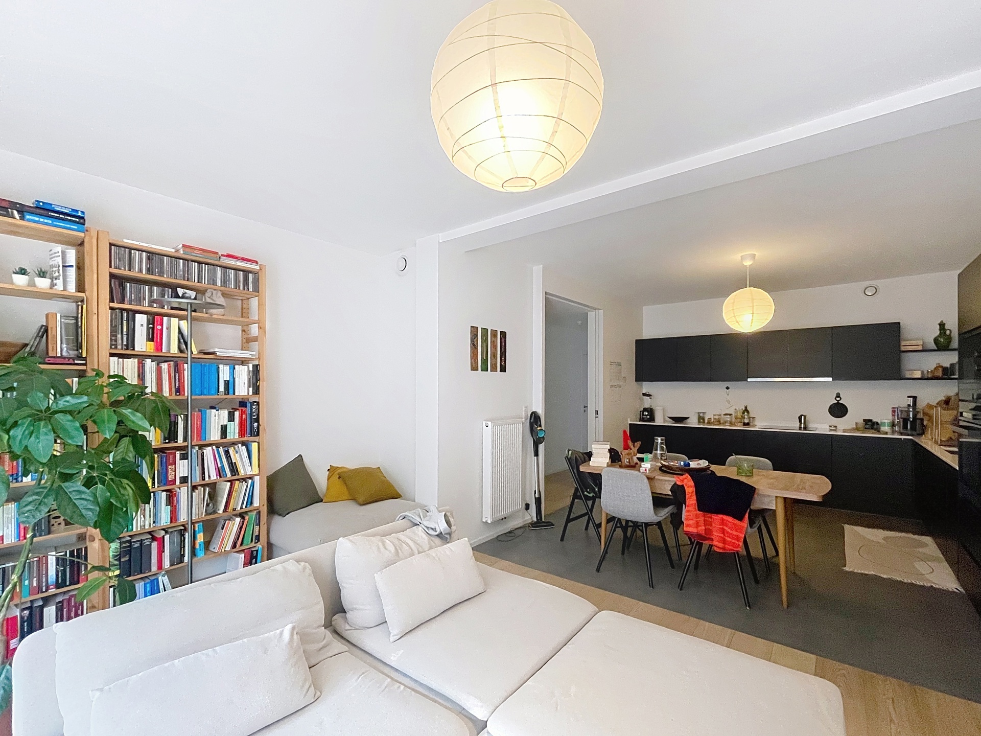 Apartment for rent in Uccle with 3 bedrooms - photo 3